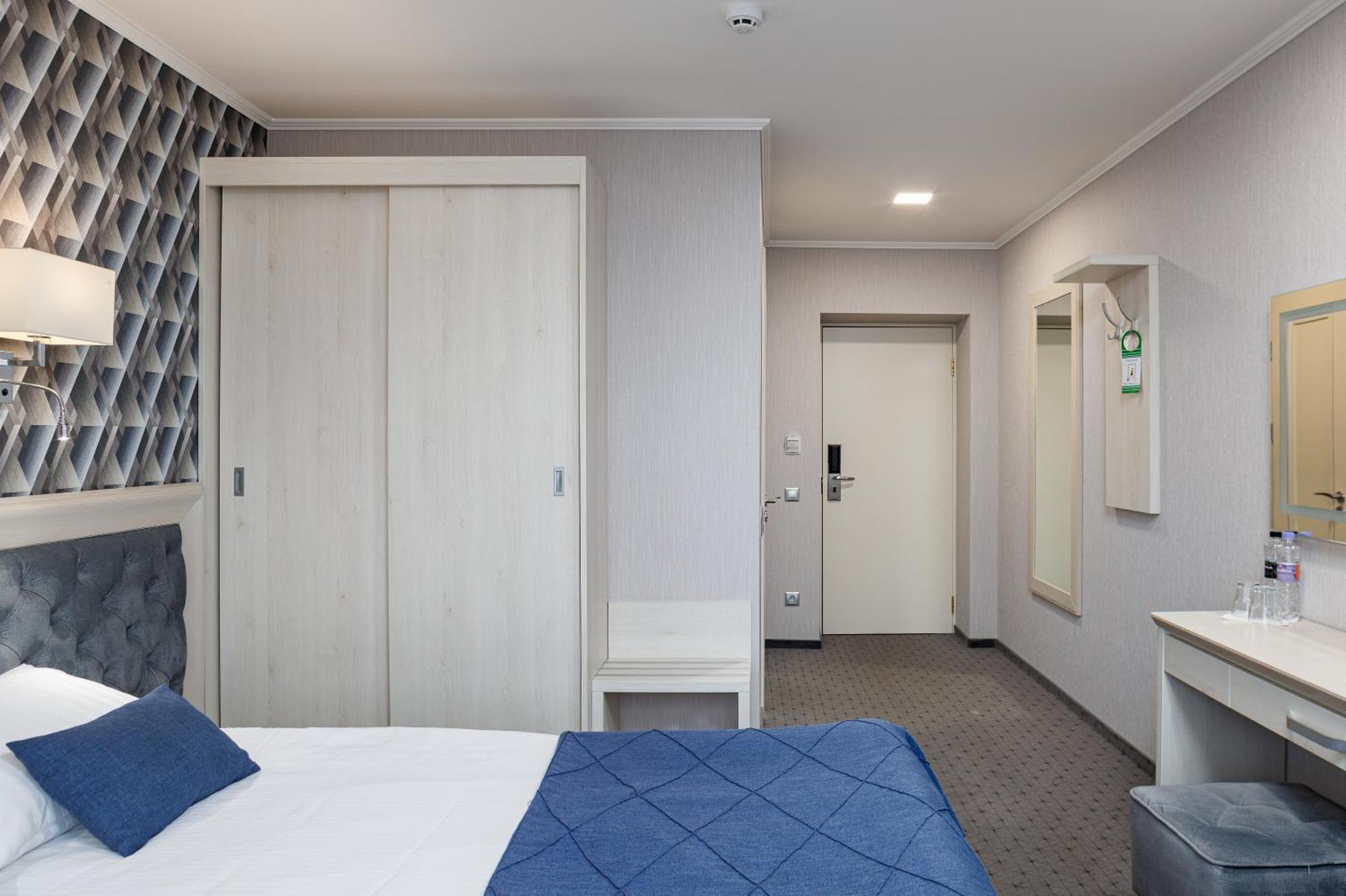 Eurohotel Lemberg Zimmer foto